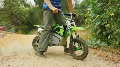 Razor SX350 24V  Iconic Bike upto 14mph Speed - SX350 Dirt Rocket McGrath – Green